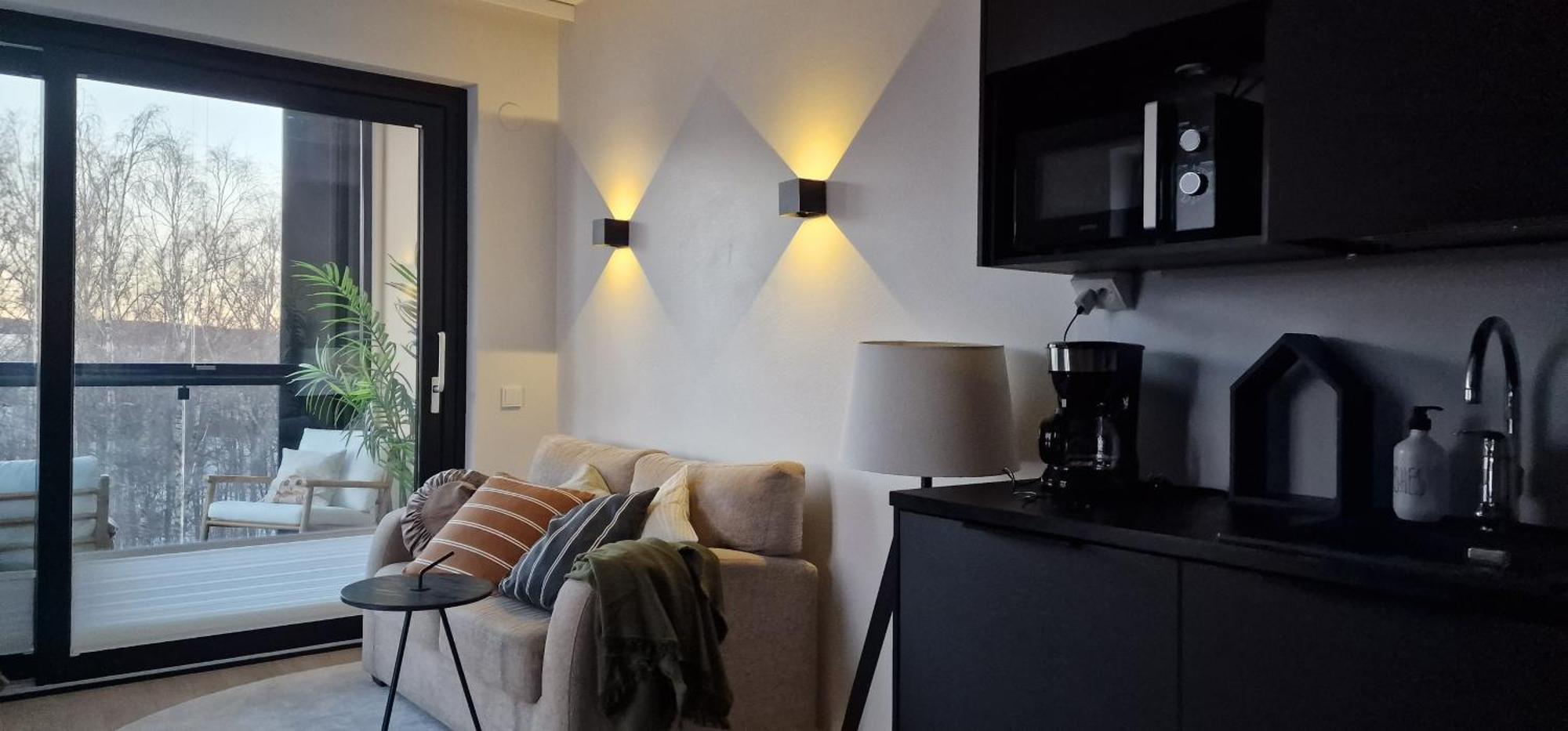 Modern Apartment Near Tampereen Messukeskus, With Own Private And Free Parking 외부 사진